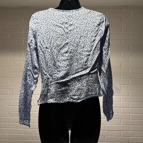 HM Blue Floral Long Sleeve Square Neck Cinched Blouse Top - Picture 2 of 3